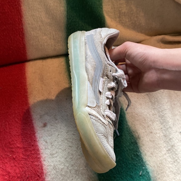 Vans shoes - Picture 3 of 9